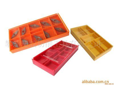 攀迪切削工具塑膠包裝-廣東省東莞市石排鎮(zhèn)福隆第二工業(yè)區(qū)三路-我司專業(yè)生產(chǎn)刀具盒以及刀具配件,主要產(chǎn)品:伸縮盒、刀片盒、絲攻盒、銑刀盒、注塑盒、鉆石刀片盒、刀柄盒、圓柱盒、螺絲、扳手&hellip;產(chǎn)品質量有保證,價格合理。歡迎來電咨詢洽談合作!謝謝!-產(chǎn)品展廳